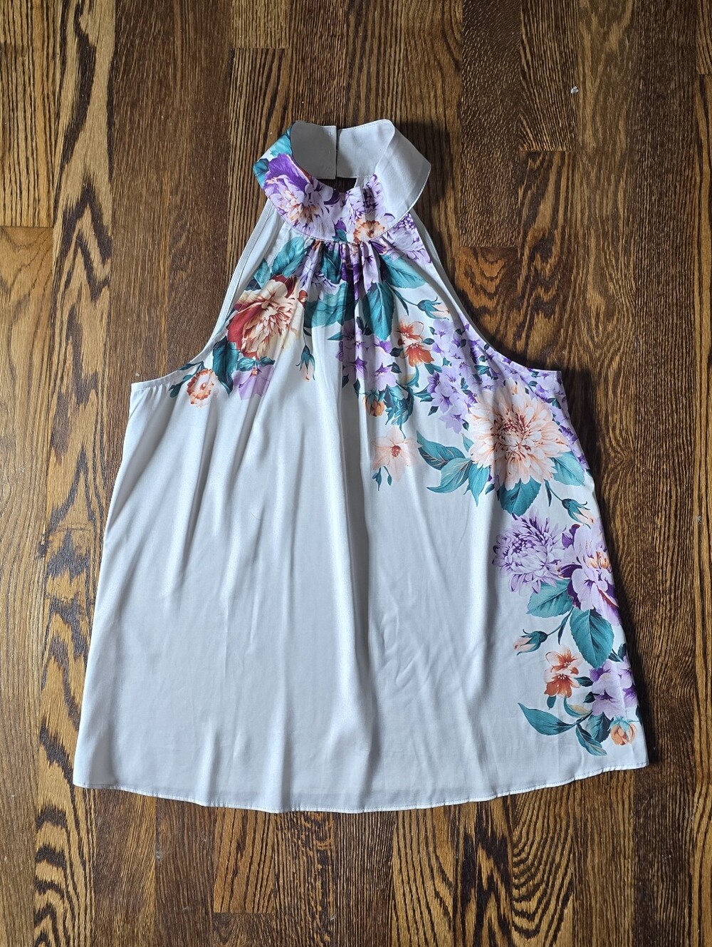 Express Conscious Edit Floral Halter Tank Top – Size Small – Flowy & Feminine